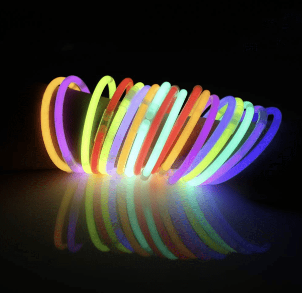 8" Glow Sticks- 100 Pack - Image 6